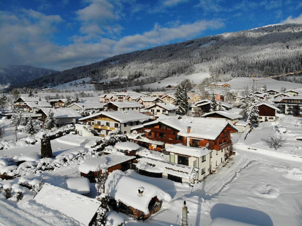 Wellnesshaus Reichelt Aparthotel Radstadt Bagian luar foto