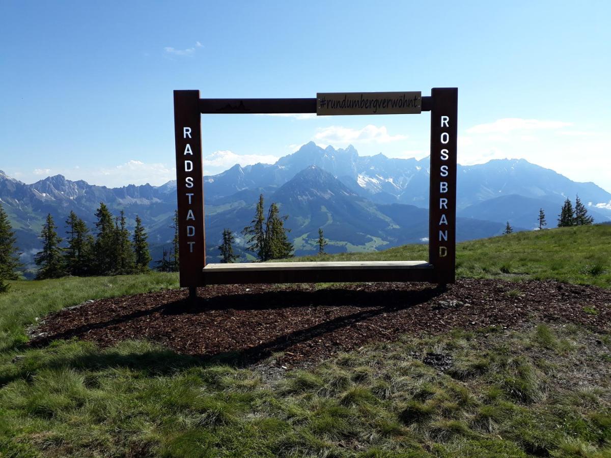 Wellnesshaus Reichelt Aparthotel Radstadt Bagian luar foto