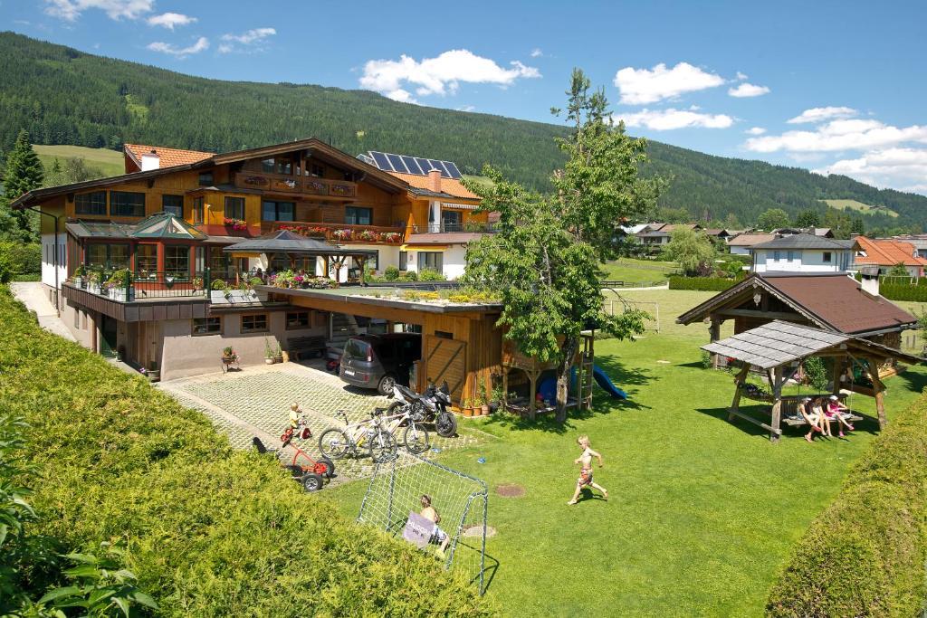 Wellnesshaus Reichelt Aparthotel Radstadt Bagian luar foto