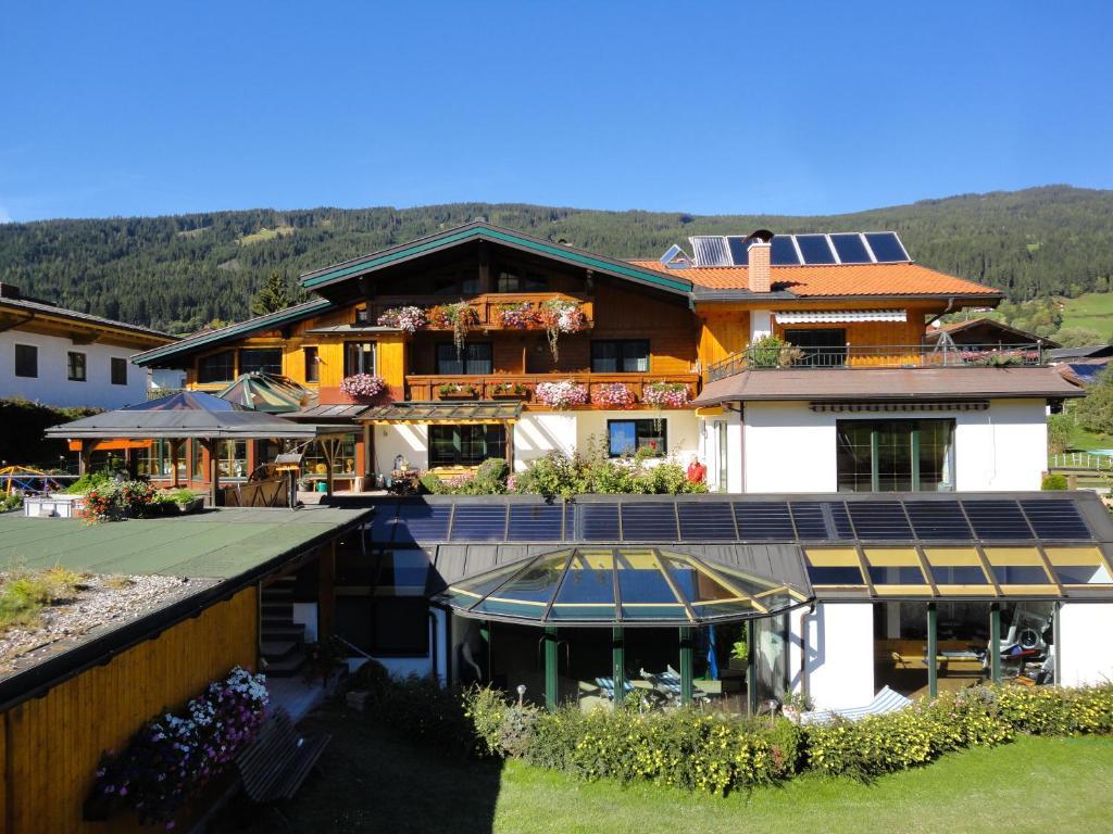 Wellnesshaus Reichelt Aparthotel Radstadt Bagian luar foto